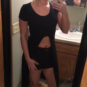 Black High-Low Belly Shirt Thingy